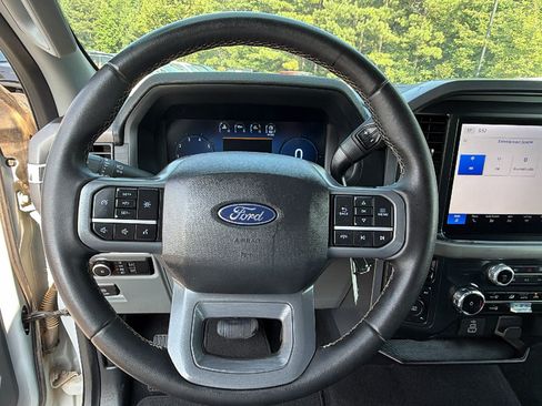 Used 2025 Ford F150 XLT w/ Equipment Group 301A Standard AWD/4WD image 26