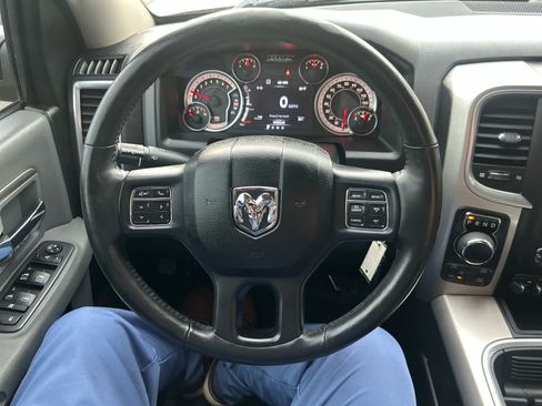 Used 2019 RAM 1500 Big Horn AWD/4WD image 15