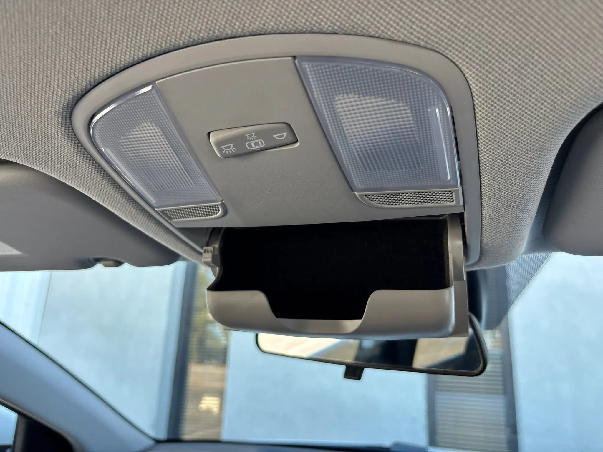 Used 2020 Hyundai Elantra SE w/ Cargo Package (C1) FWD image 36