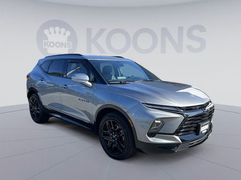 Used 2023 Chevrolet Blazer RS w/ Enhanced Convenience Package AWD/4WD image 10