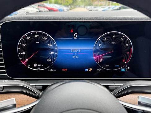Used 2025 Mercedes-Benz GLE 350 4MATIC image 28
