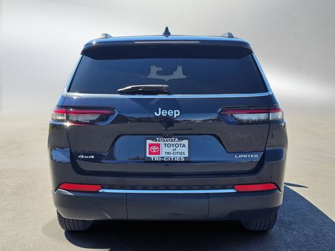 Used 2024 Jeep Grand Cherokee L Limited w/ Trailer Tow Package AWD/4WD image 4