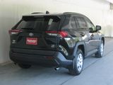 Used 2020 Toyota RAV4 LE image 5