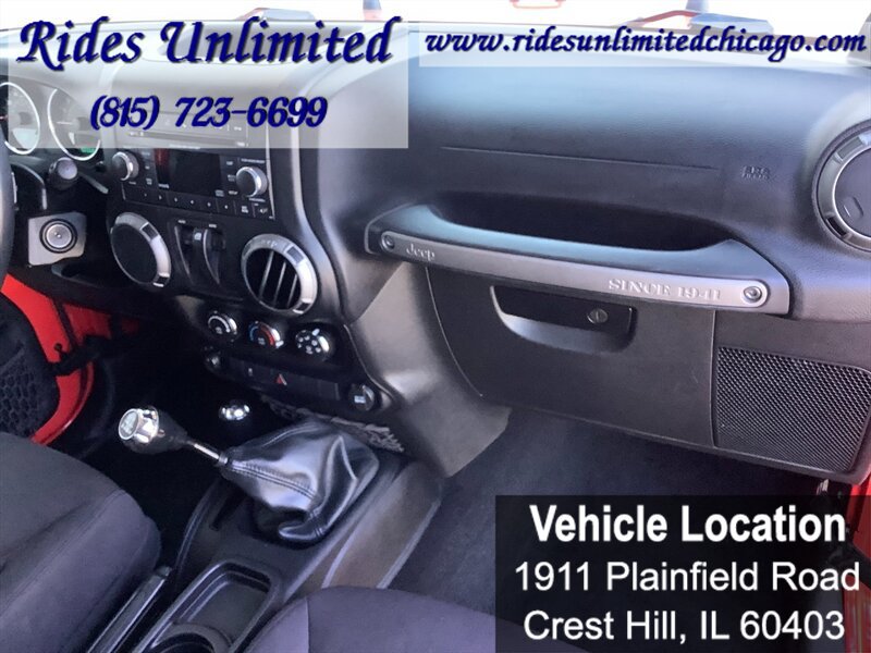 Used 2013 Jeep Wrangler Sport AWD/4WD image 28