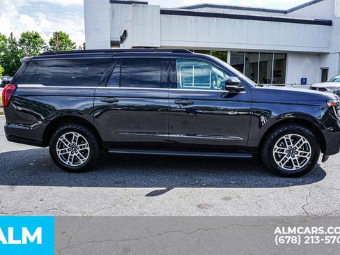 Used 2025 Ford Expedition Max Active AWD/4WD image 9