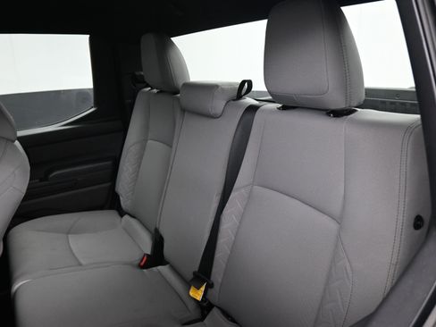 Certified 2024 Toyota Tacoma SR5 image 17