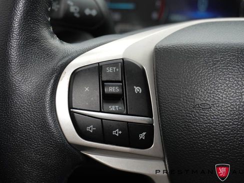 Used 2023 Ford Explorer XLT w/ Equipment Group 202A AWD/4WD image 29