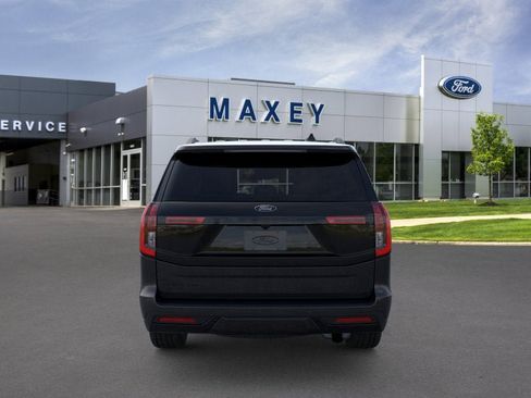 New 2026 Ford Expedition Platinum w/ Stealth Appearance Package AWD/4WD image 5