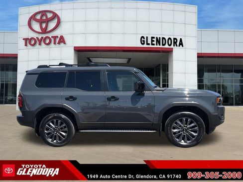 Certified 2025 Toyota Land Cruiser w/ Premium Package AWD/4WD image 12