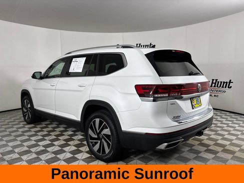 Used 2024 Volkswagen Atlas SEL AWD/4WD image 9