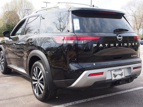 New 2025 Nissan Pathfinder Platinum image 5