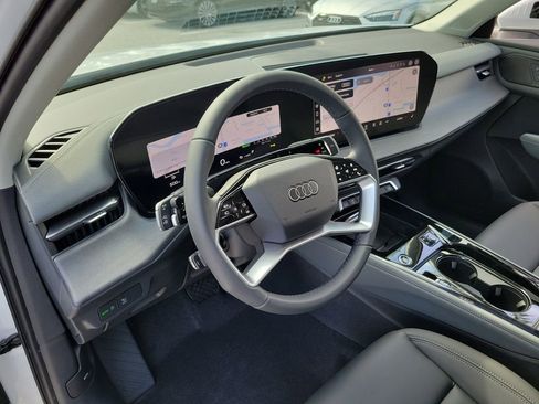 New 2026 Audi Q3 quattro 2.0T AWD/4WD image 7