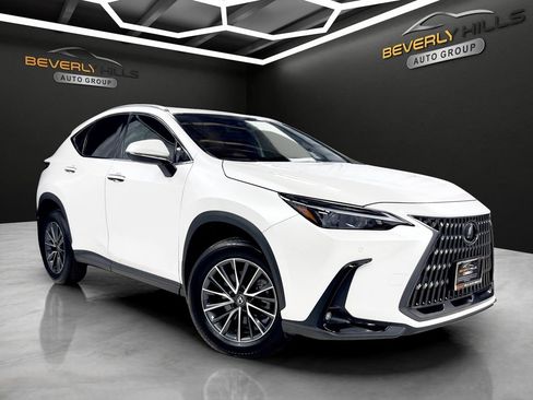 Used 2025 Lexus NX 350 AWD w/ Accessory Package (2T) image 7
