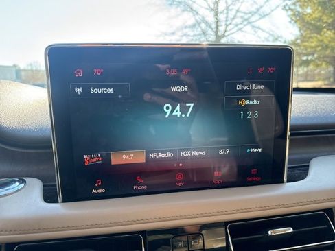 Used 2020 Lincoln Aviator Reserve w/ Equipment Group 202A image 15