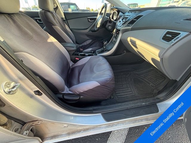 Used 2016 Hyundai Elantra SE FWD image 9