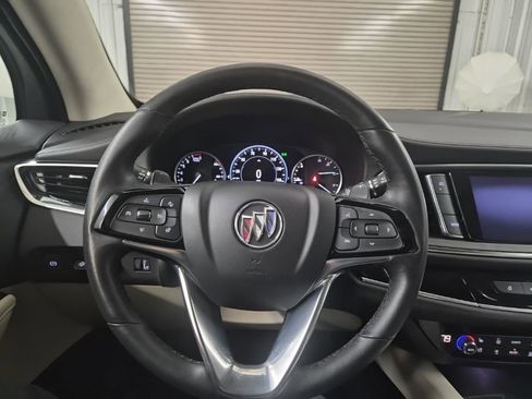 Used 2024 Buick Enclave Avenir w/ Avenir Technology Package image 29