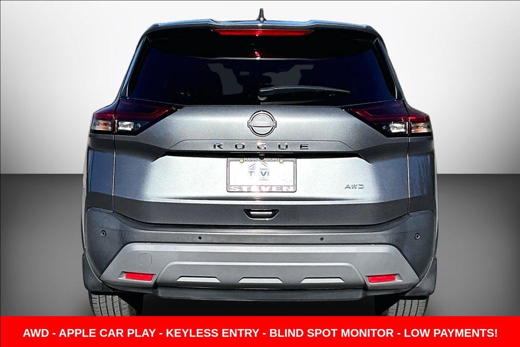 Used 2023 Nissan Rogue S AWD/4WD image 5