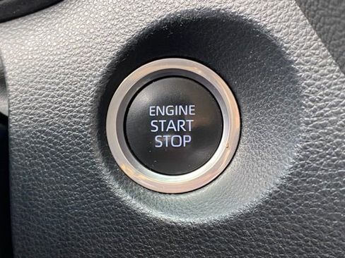 Used 2022 Toyota Corolla Cross LE FWD image 24