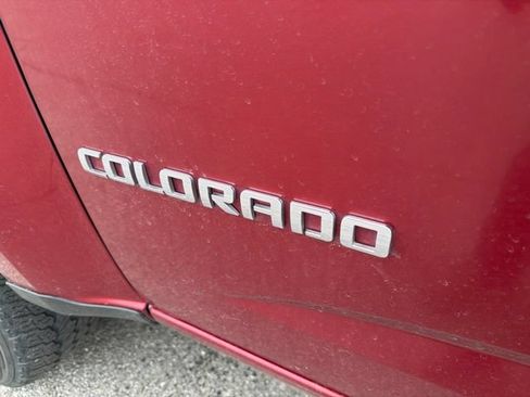 Used 2018 Chevrolet Colorado Z71 AWD/4WD image 41