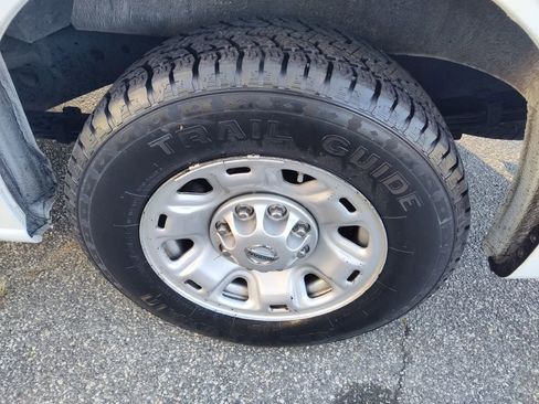 Used 2019 Nissan NV 2500 SV image 23