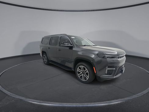 New 2026 Jeep Grand Wagoneer L 4WD image 2