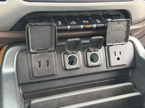 Used 2019 GMC Sierra 2500 SLT w/ Duramax Plus Package image 25