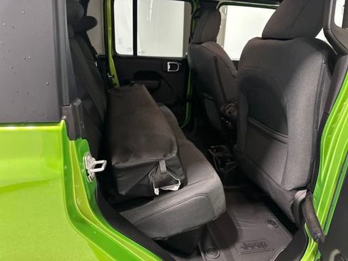 New 2025 Jeep Gladiator Willys image 8