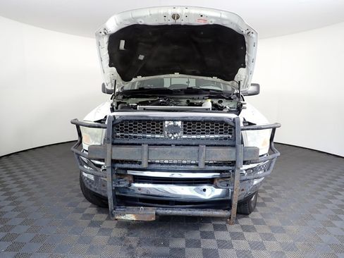 Used 2011 RAM 2500 ST w/ ST Popular Equipment Group AWD/4WD image 35