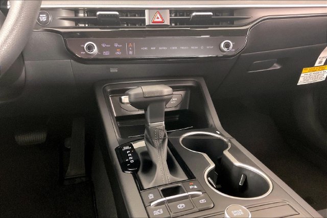 New 2026 Kia K5 LXS FWD image 7