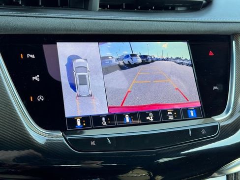 Certified 2024 Cadillac XT6 Premium Luxury w/ Platinum Package image 32