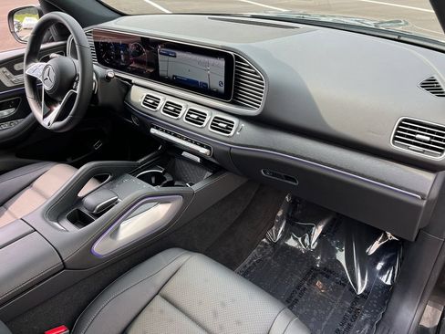 Used 2024 Mercedes-Benz GLE 350 4MATIC image 29