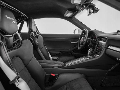 Used 2019 Porsche 911 GT3 RS RWD image 25