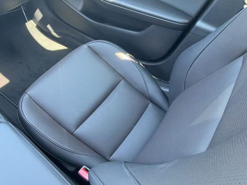New 2026 MAZDA MAZDA3 2.5 S Hatchback w/ Premium Pkg FWD image 13
