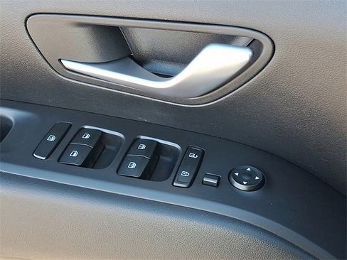 Used 2023 Hyundai Santa Cruz SEL image 23