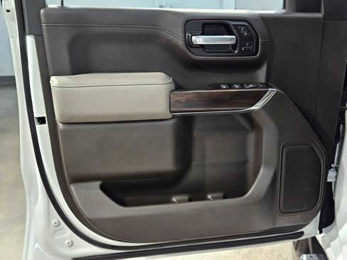 Used 2020 GMC Sierra 1500 SLT w/ SLT Premium Package image 19