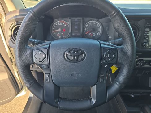 Used 2020 Toyota Tacoma SR image 23
