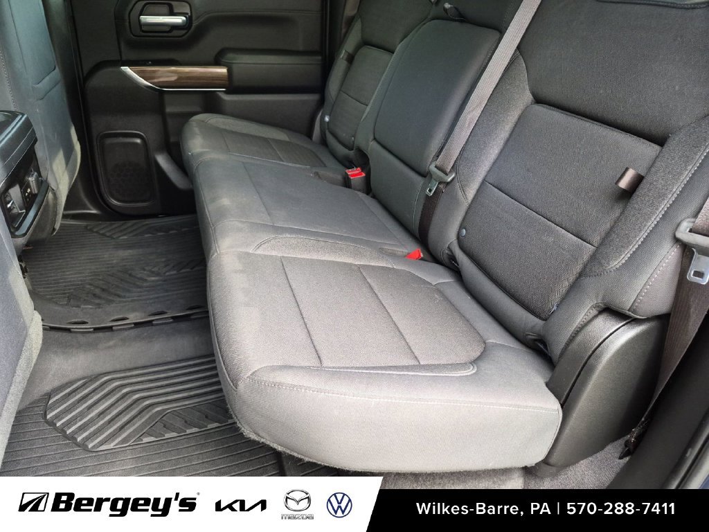 Used 2020 Chevrolet Silverado 1500 LT Trail Boss AWD/4WD image 32