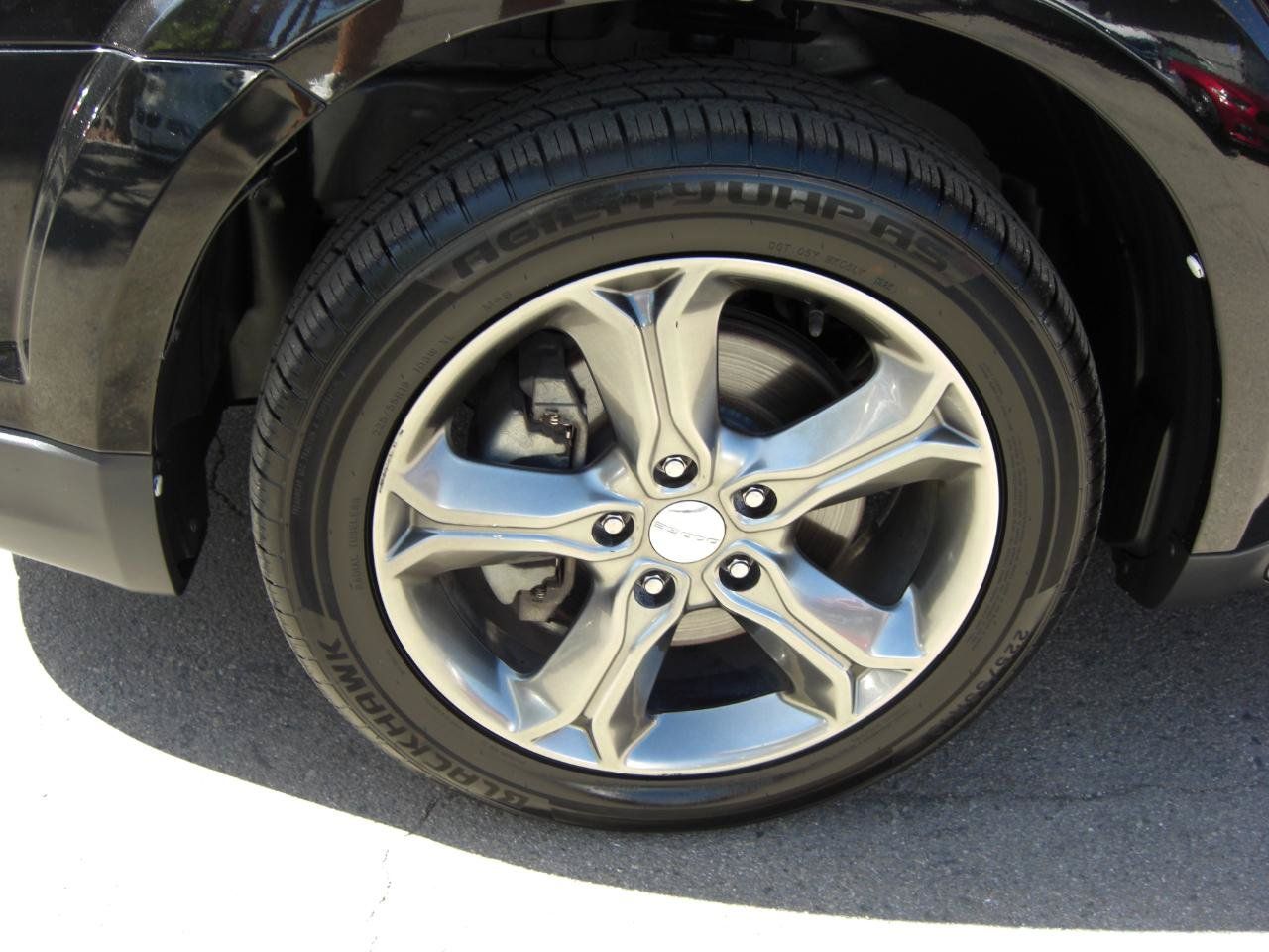 Used 2017 Dodge Journey Crossroad AWD/4WD image 4