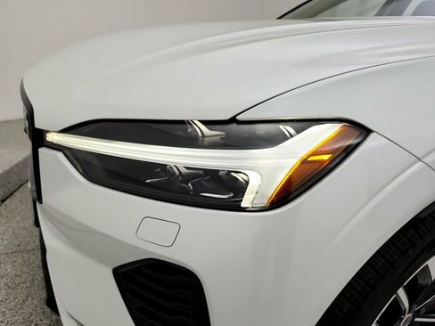 New 2026 Volvo XC60 T8 Ultra w/ Protection Package Premier image 31