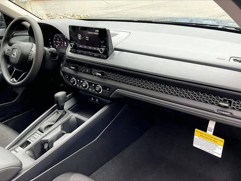 New 2026 Honda Accord SE image 9