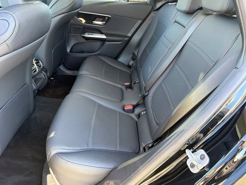 Certified 2025 Mercedes-Benz GLC 350e 4MATIC image 33
