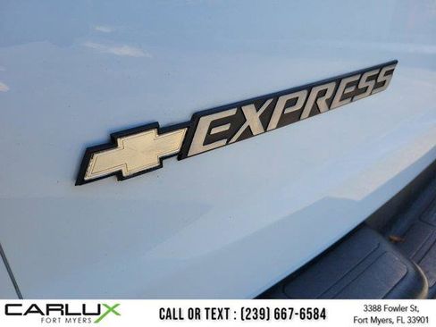Used 2023 Chevrolet Express 2500 w/ Driver Convenience Package image 10