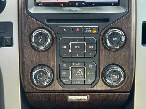 Used 2013 Ford F150 Lariat w/ Luxury Equipment Group AWD/4WD image 45