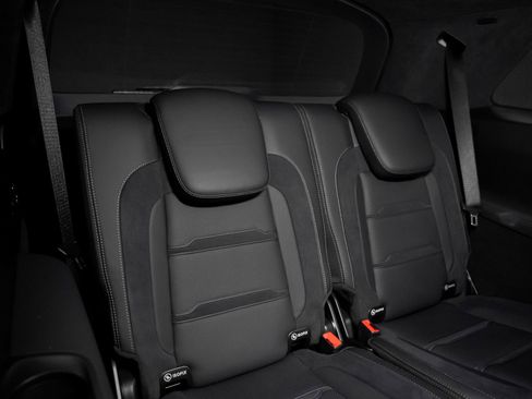 Used 2024 Mercedes-Benz GLS 63 AMG 4MATIC image 74