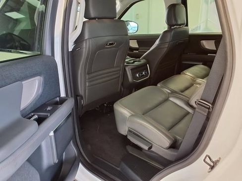 Used 2025 Ford Expedition Active AWD/4WD image 20