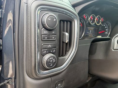 Used 2019 Chevrolet Silverado 1500 LT w/ All-Star Edition AWD/4WD image 15