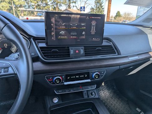 Used 2023 Audi Q5 2.0T Premium Plus w/ Premium Plus Package image 18