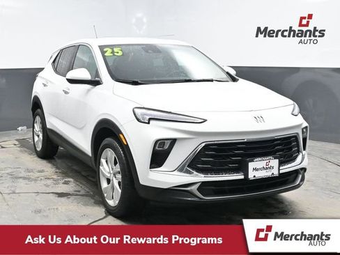 Used 2025 Buick Encore GX Preferred image 1