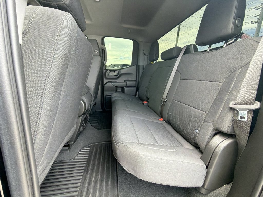 Used 2023 GMC Sierra 1500 Pro w/ Graphite Edition AWD/4WD image 16