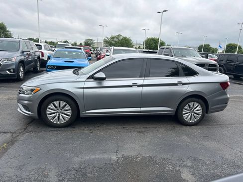 Used 2019 Volkswagen Jetta S w/ Driver Assistance Package FWD image 3